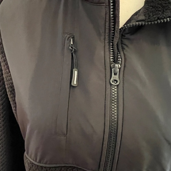 Women's Fila Sport Black Faux Fur Zip Up Jacket, Size Large - Picture 4 of 12